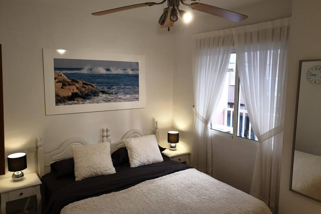 Apartment Playa Cura 150M + Electric Scooters Torrevieja Exteriér fotografie